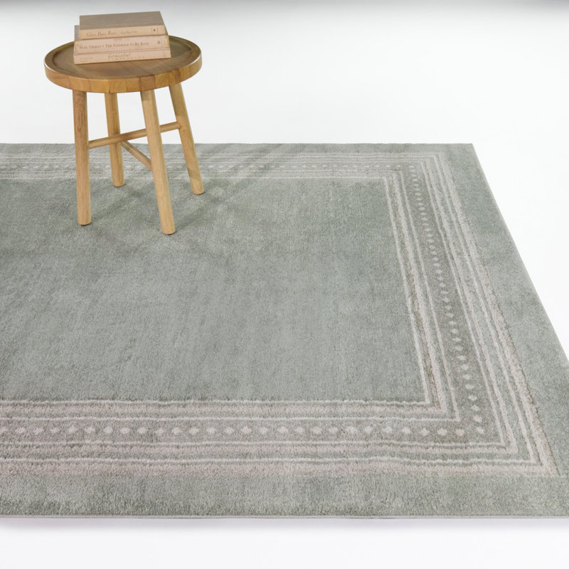Wilkes Sage Transitional Border Area Rug, 5'3" x 7'