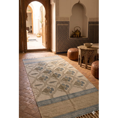 Handwoven Area Rug Cream Blue Floral Border Cotton Rug With Fringe 3X5 Living Room Decorative Carpet
