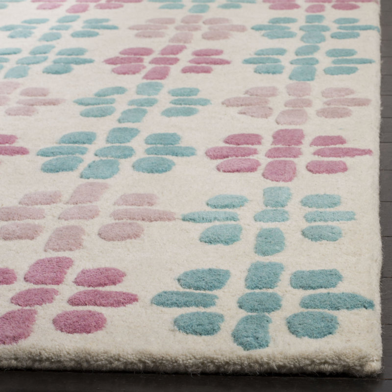 Candelo Hand Tufted Wool Floral Rug, Square 6'