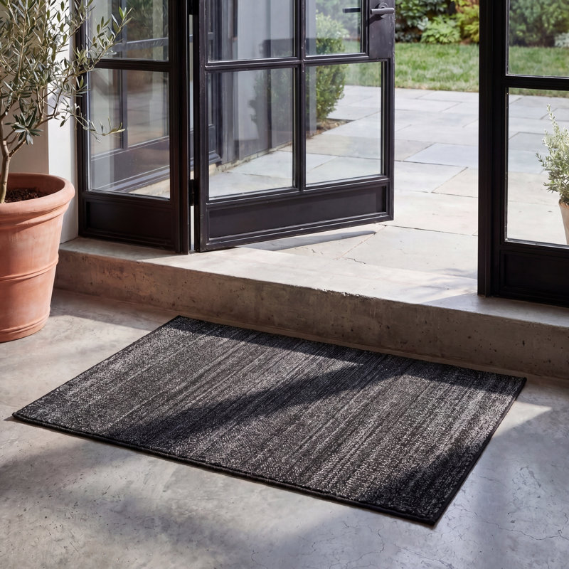 Tapis noir / ivoire Sarang, Rectangle 2 pi 6 po x 4 pi