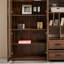 Bibliothèque en bois massif de luxe clair