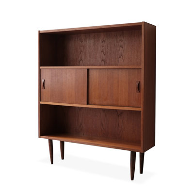 Rufous Solid + Manufactured Wood Display Cases