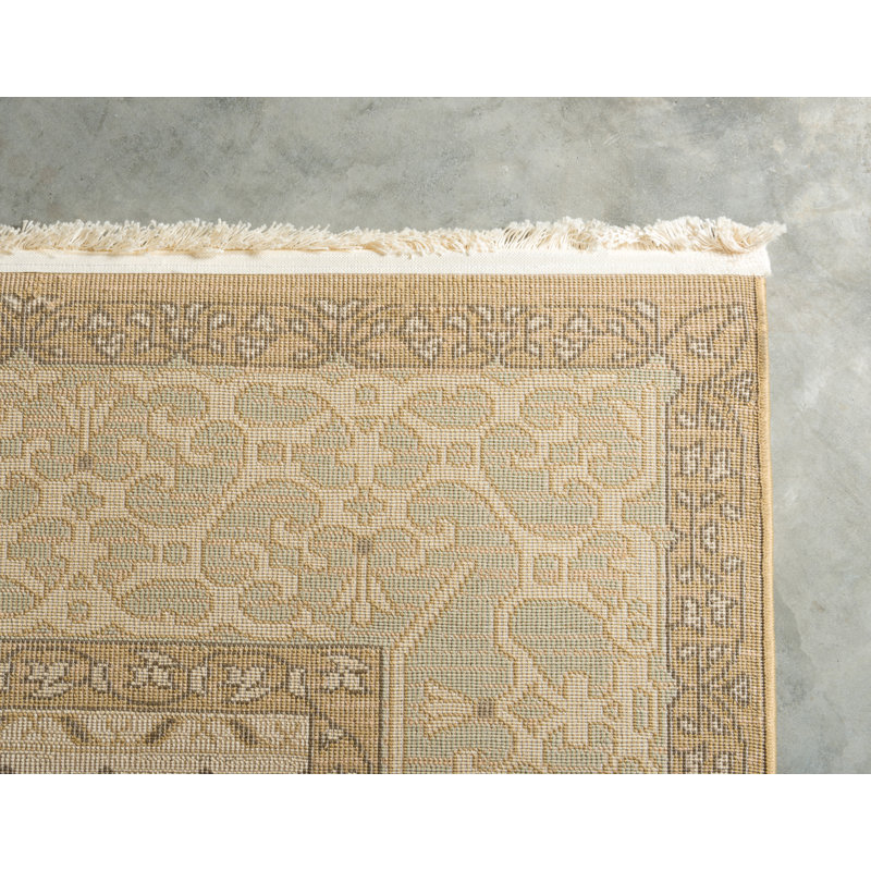 Oriental Area Rug, Rectangle 305 x 345cm