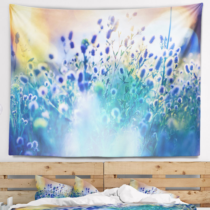 Tapisserie florale bleue, H 78 po x l 92 po