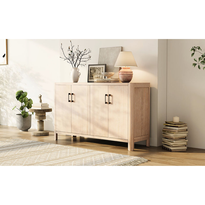 Armoire 4 portes en esthétique rustique et placage de bois, fonction de fermeture en douceur, coins arrondis, rangement pour l'organisation naturelle avec plateau de table, pieds en pin massif, charnières lisses, utilisation à la maison