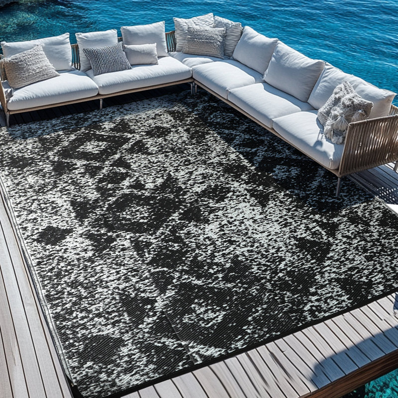 Costa Rica Grey Outdoor Rug, Runner 9' x 18'