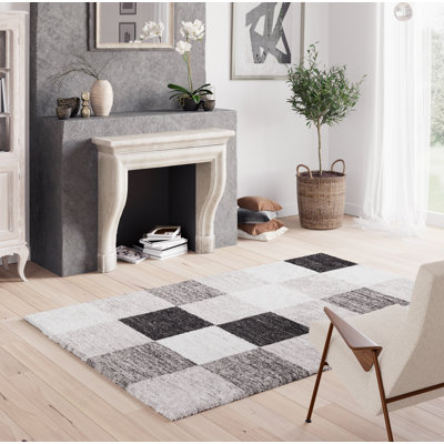 Aljawhara Geometric Shag Area Rug