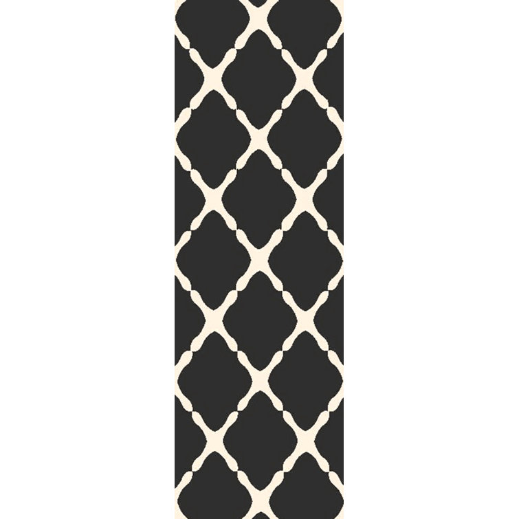Rotz Hand Hooked Geometric Indoor / Outdoor Rug