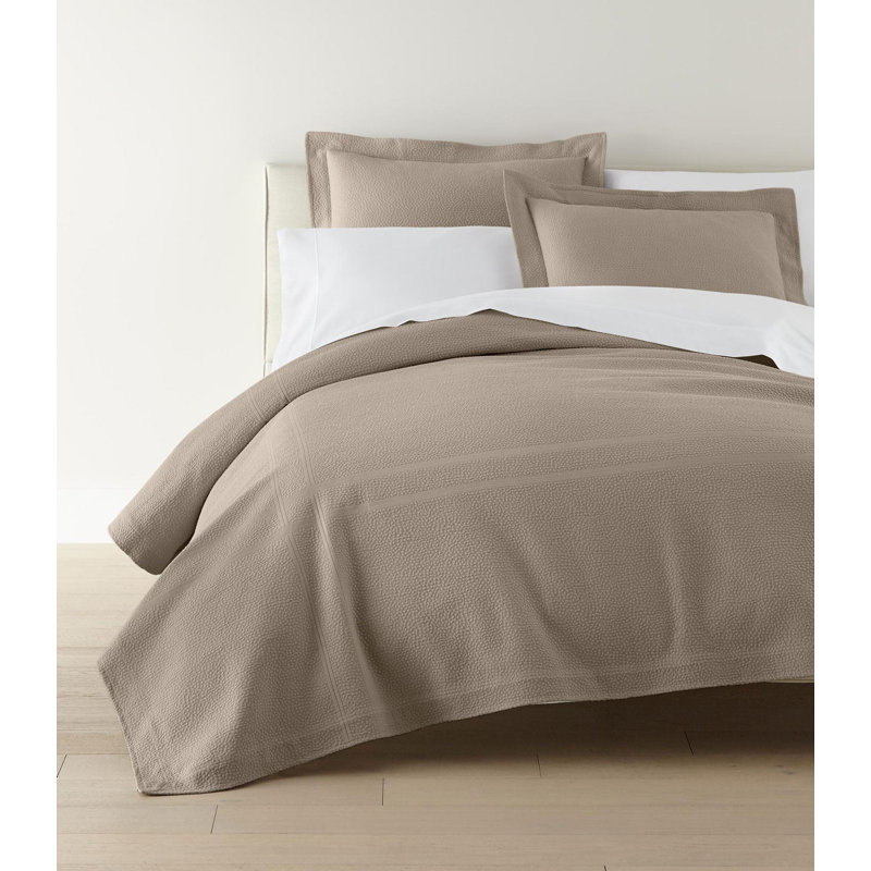 Montauk 100% Cotton Coverlet, Platinum, King Coverlet