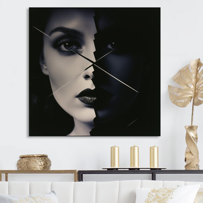 Collage de femme géométrique noir et blanc sur toile