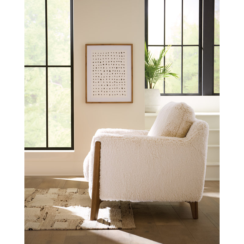 Cynthia Chair
