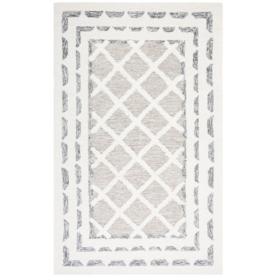 Peytin Hand Tufted Wool/Cotton Geometric Rug in Ivory/Gray