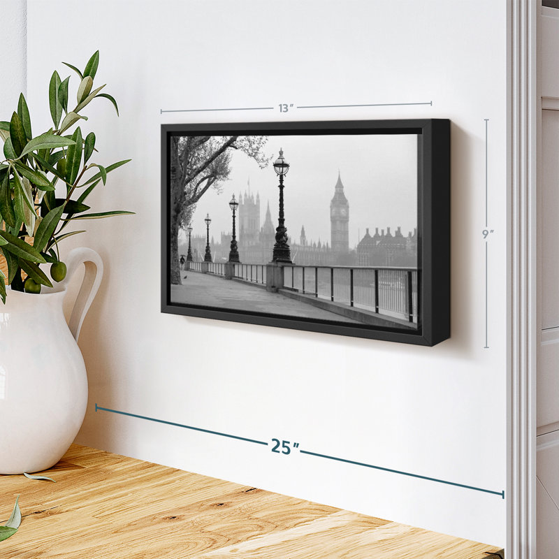 «London Black and White Wall Art», H 13 po x l 9 po