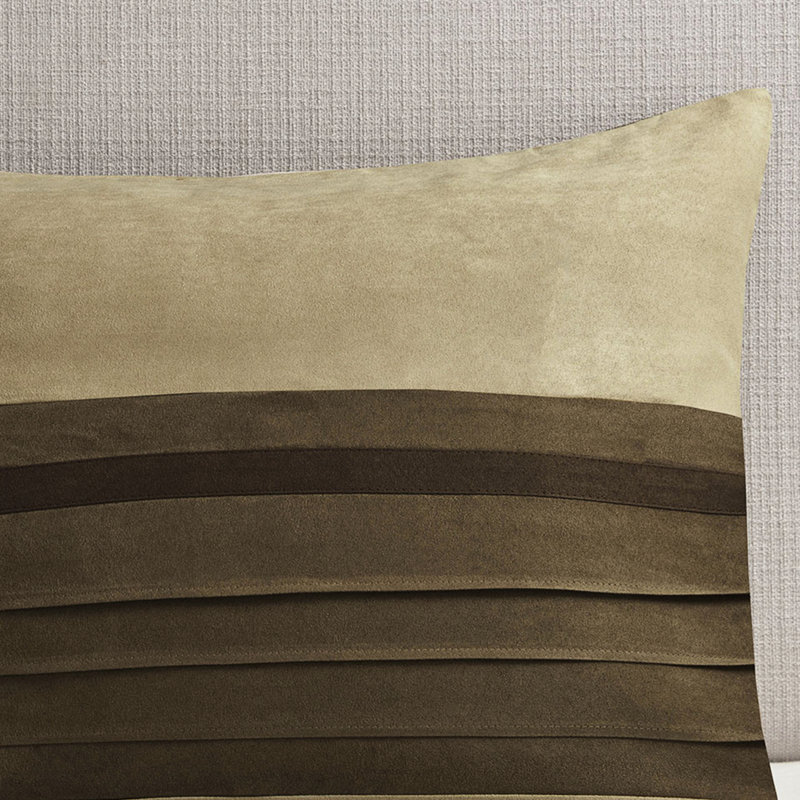 Ensemble d'édredon pour chambre 7 pièces en faux suède avec détails de broderie
