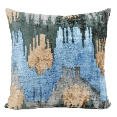 Housse et insert de coussin en velours de soie Besmirch Iceberg