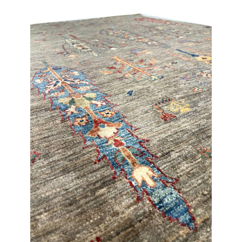 Abstract Area Rug in Gray