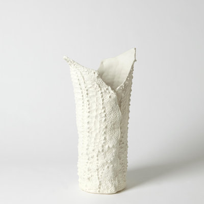 Crocodile Vase-Matte White-Lg