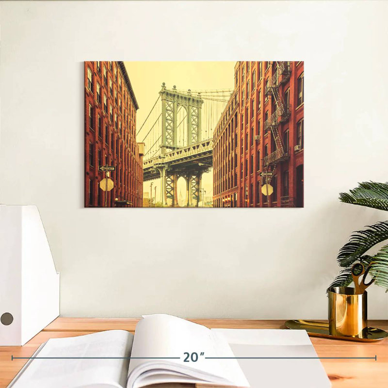 Ravi Rertro Manhattan Bridge, H 8 po x l 12 po
