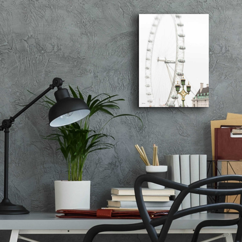 «London Eye II» par Keri Bevan, H 16 po x l 12 po x P 0,13 po