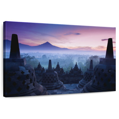 Lever de soleil Adella au temple de Borobudur