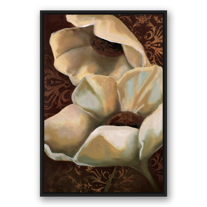 Magnolia gros plan sur toile, H 37,75 po x l 25,75 po x P 1,75 po, Cadre flottant noir