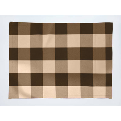 Dilauro Checkered Christmas Dining Linen Set