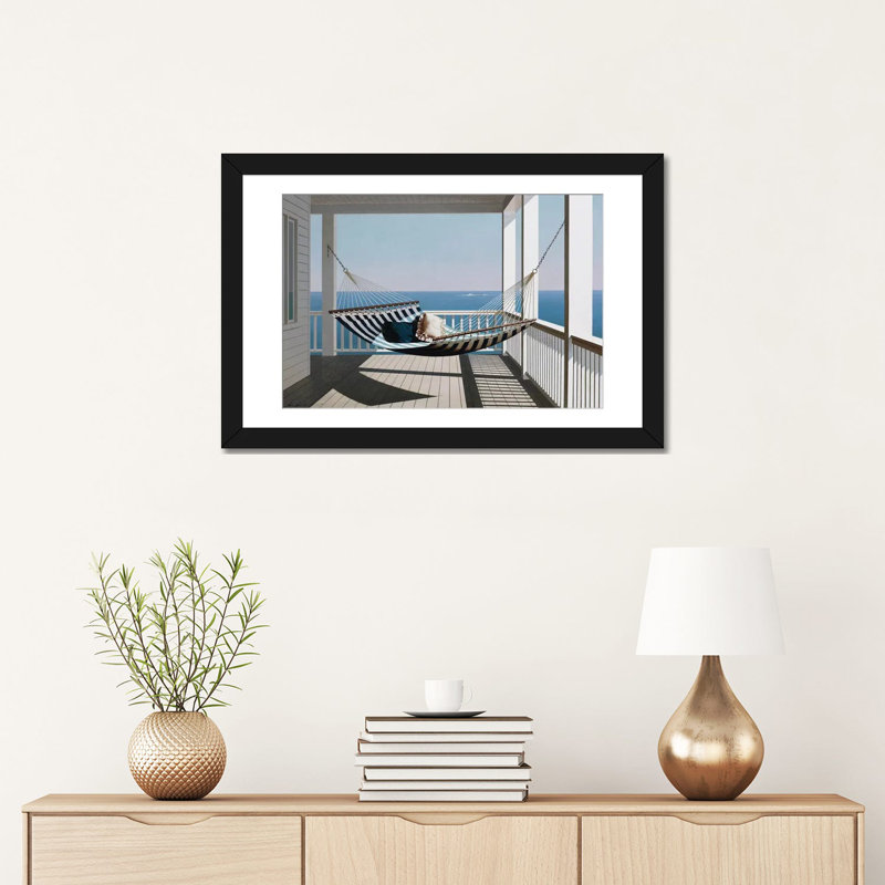 «Hammock & Pillows», reproduction de photo sur toile, H 24 po x l 32 po x P 1 po, Papier d'art encadré noir, Blanc