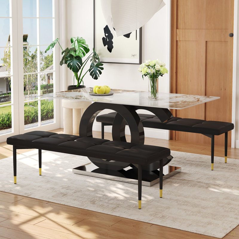 Ensemble de table et de chaises. Ensemble de table de salle à manger Pandora