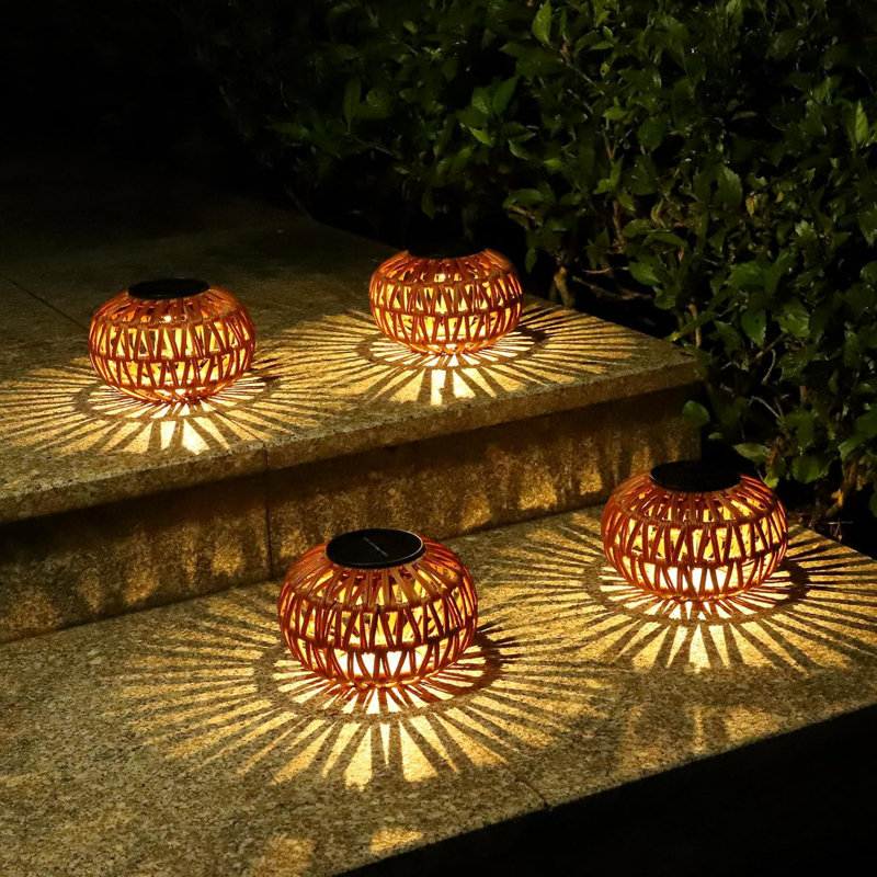 2 Pack Solar Lanterns Outdoor Waterproof