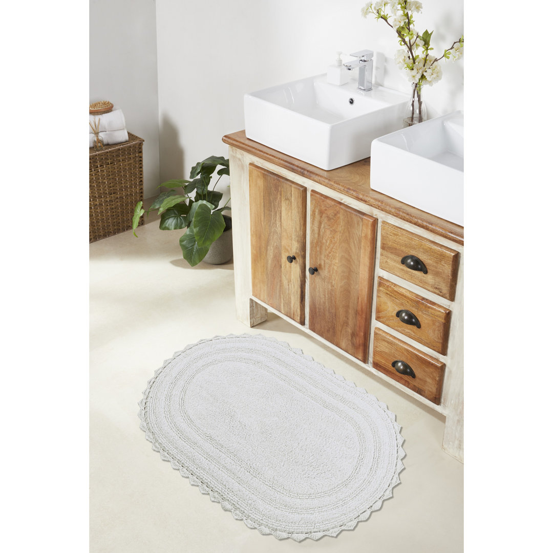 Maxeys 100% Cotton Tufted Reversible Bathroom Oval Rug, Super Absorbent and Extra Soft Machine Washable Bath Rug Ideal for Shower and Tub Areas Highland Dunes 
