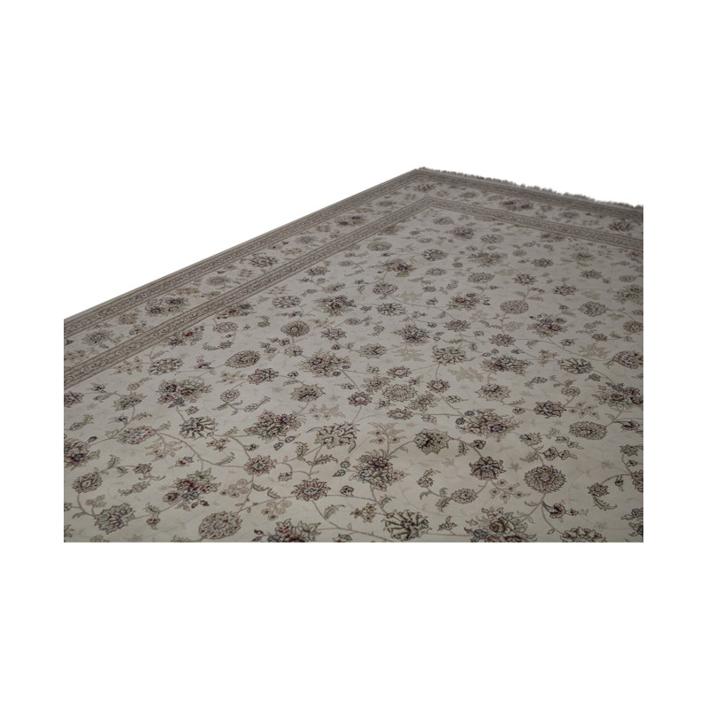 Tapis ivoire noué à la main de haute qualité