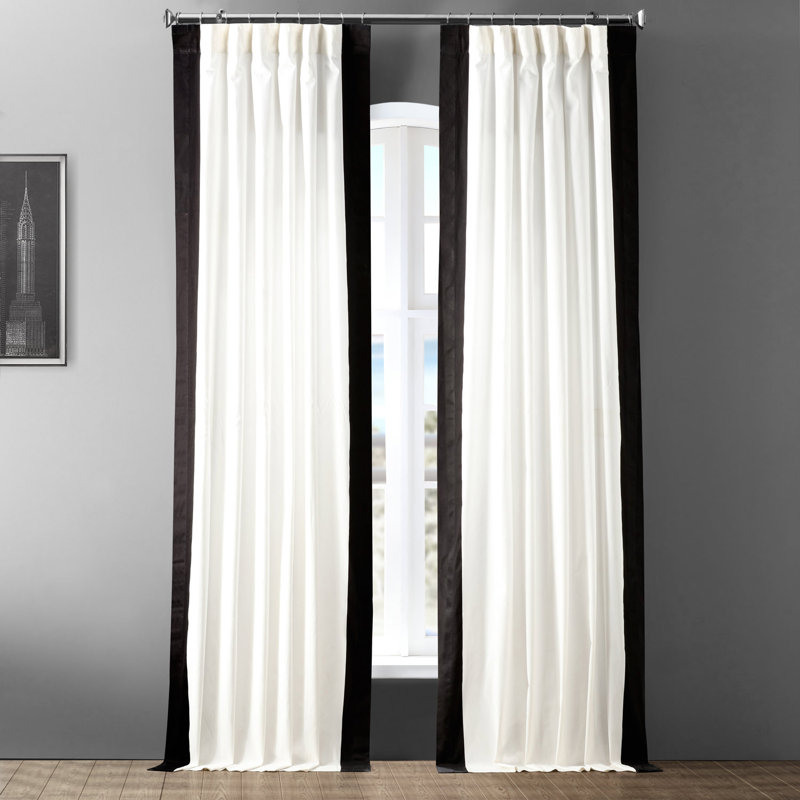 Rideaux en coton Limone Urban Limers, 50 po x 96 po, Blanc cassé chaud / noir