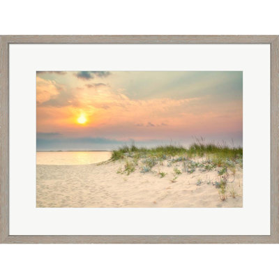 «Morning Beach 2» par Brooke T. Ryan - impression encadrée