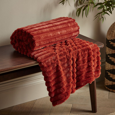 Cosy Ribbed Faux Fur Blanket Throw