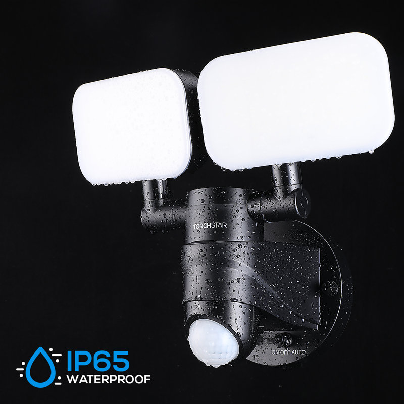 10W Adjustable Heads LED Solar Power Outdoor Security Flood Light with Motion Sensor
