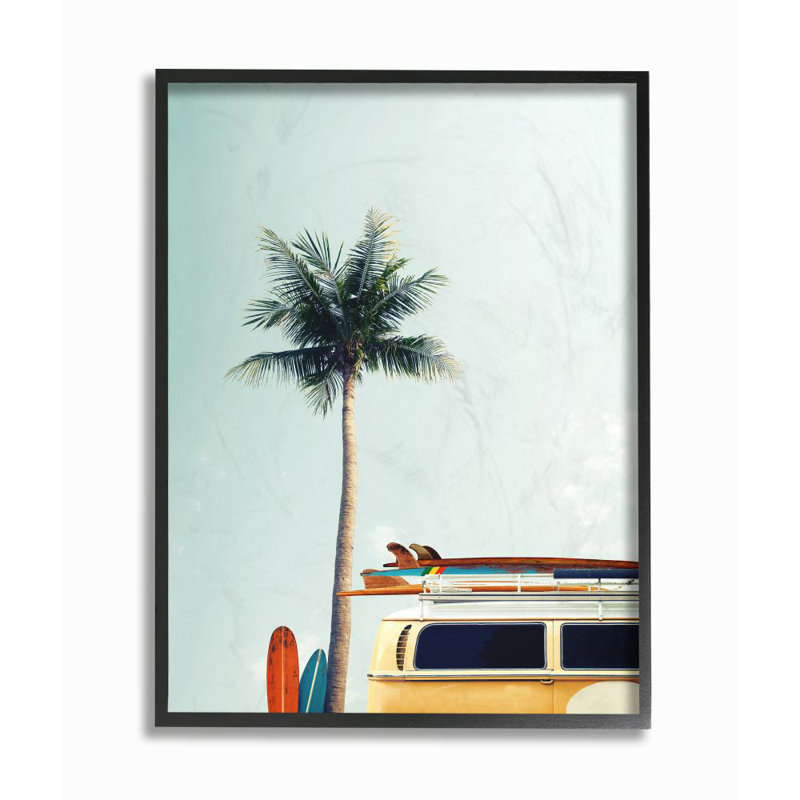 «Surf Bus Yellow with Palm Tree» par Design Fabrikken, reproduction de photo, H 30 po x l 24 po, Giclée encadrée noir minuit