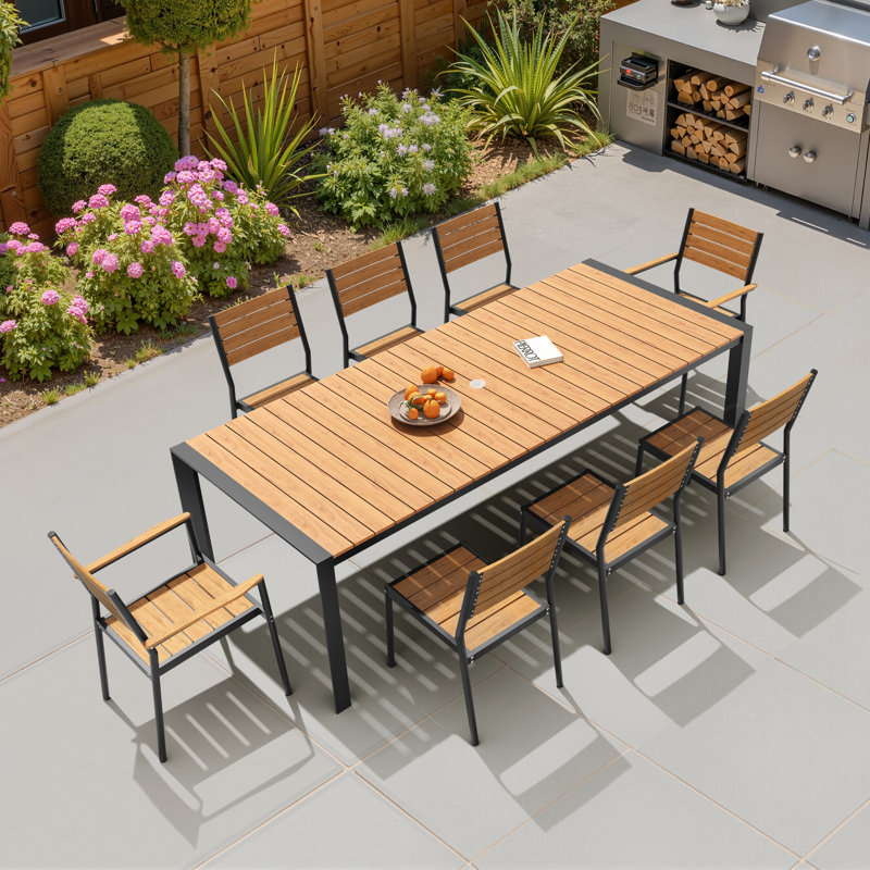 Ensemble repas pour 8 personnes avec chaises empilables et chaises sans accoudoirs, Brun