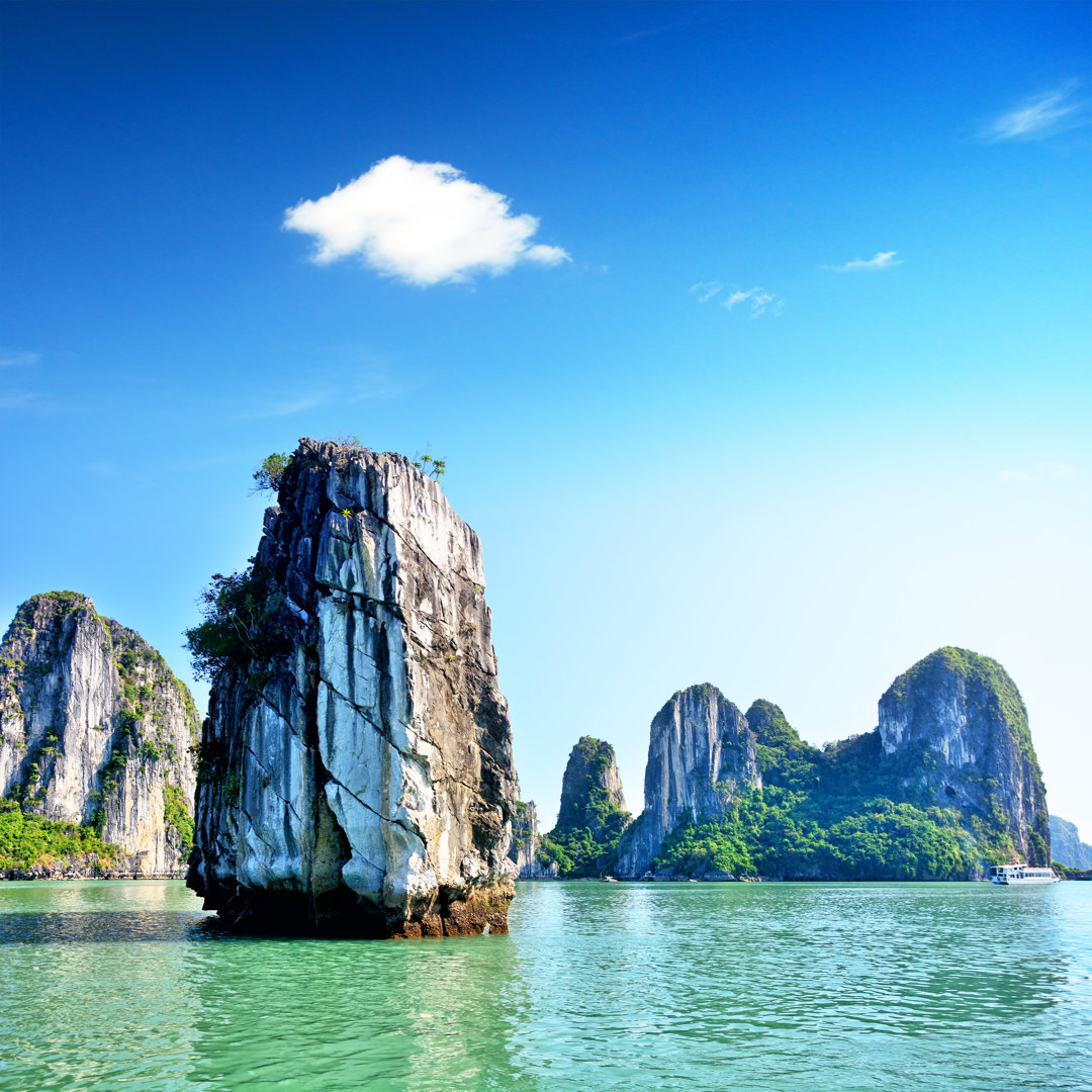 Halong Bay von Alxpin - Druck auf Leinwand ohne Rahmen