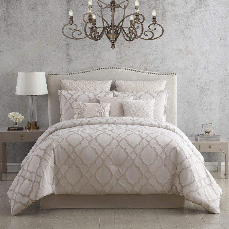 Tinley Ivory King Comforter Set with Geometric Print