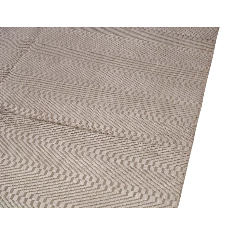 Tapis beige unique de 7 pi 9 po x 9 pi 9 po
