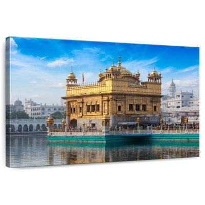 Lilie India's Golden Temple