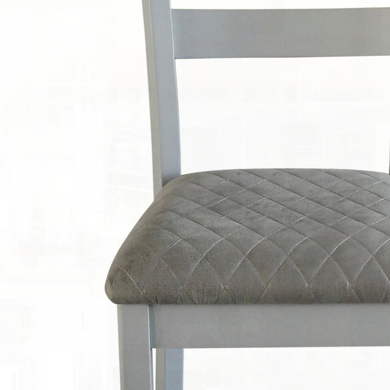 Chaise d'appoint à finition bicolore