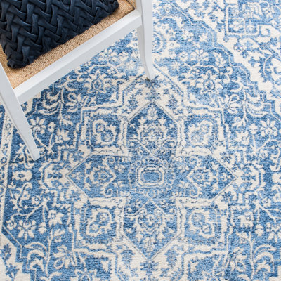 Alto Performance Oriental Rug