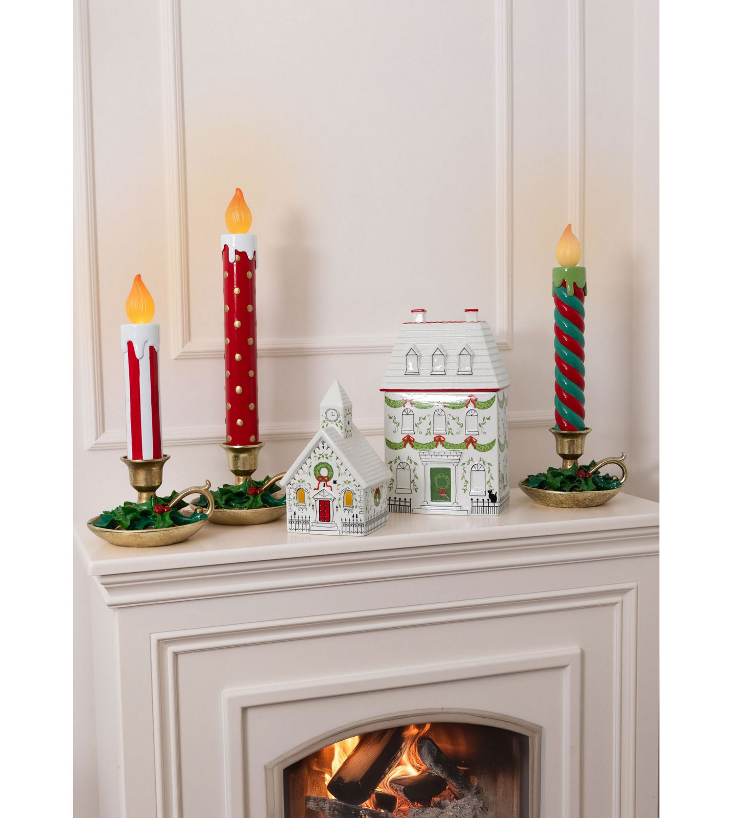 Elegant Decorative Object, 100% Ceramic, Red & White, 7.5 x 4.7 x 11.8 Inches | Perfect for Home Décor, Accent Piece, and Gift Ideas | Adds a Touch of Style to Any Room, Versatile and Eye-Catching Design