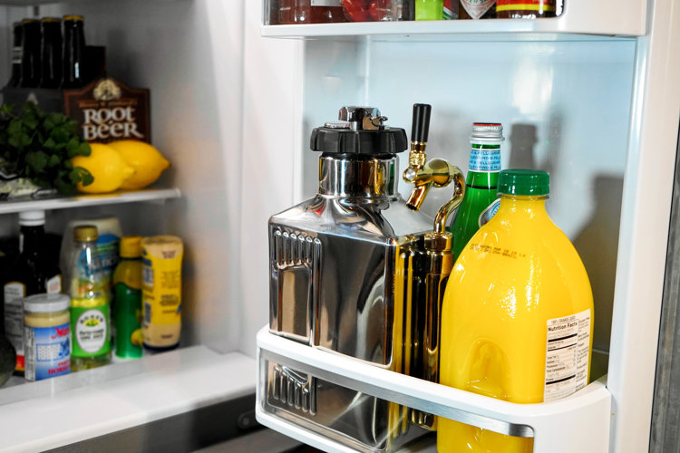 growler in fridge