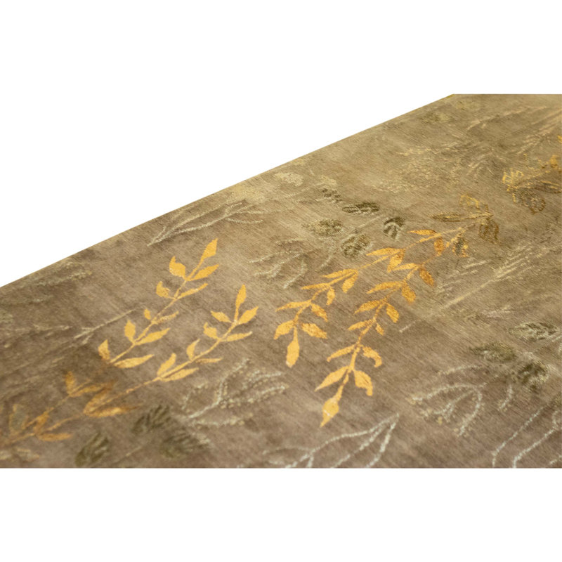 High-Quality Hand-Knotted Wheat Area Rug