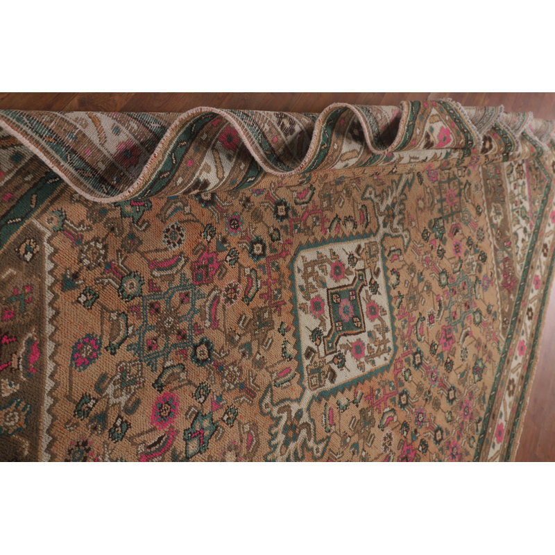 Tapis à motif géométrique traditionnel 10 pi 4 po x 6 pi 7 po