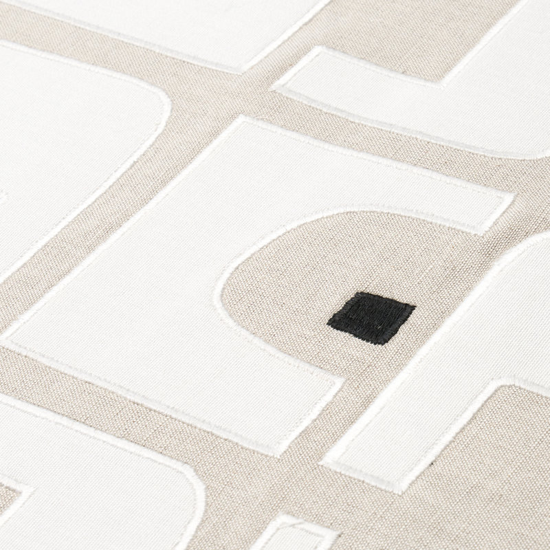 Tissu appliqué Schumacher x Hadiya Williams Den, Cumin