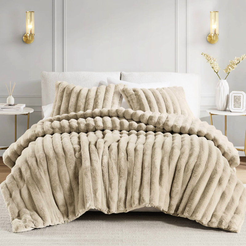3 pièces d'édredon en fausse fourrure de couleur taupe pour un confort douillet et respirant, lavable à la machine