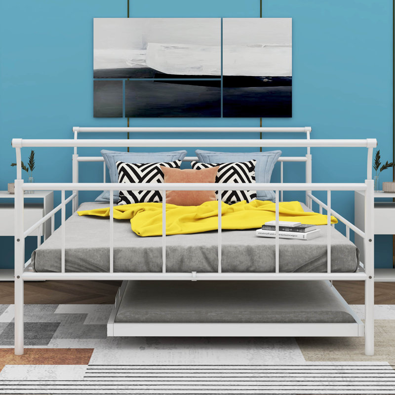 Weddell Metal Open-Frame Bed, Full, White